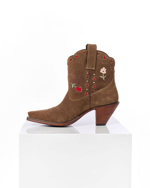 Bloom Boot - Sandy Suede | Women's Cowboy Boots | Besita Boots