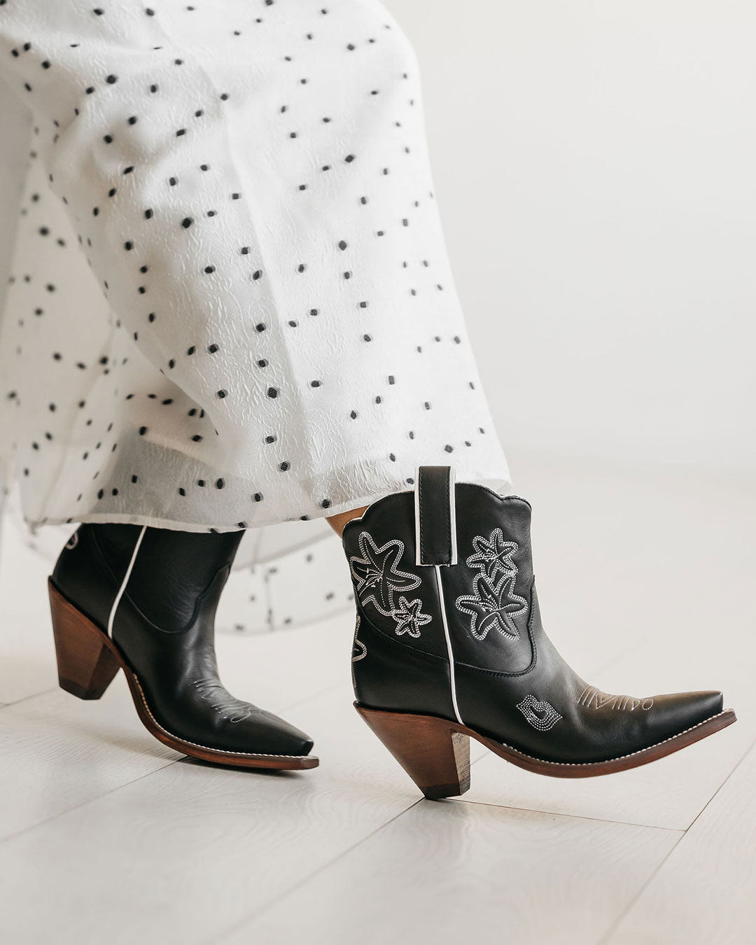 Bliss Boot Black Women’s Cowboy Boots | Besita Boots