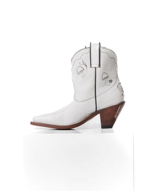 Mystical Boot White/Black Women’s Cowboy Boots | Besita Boots 